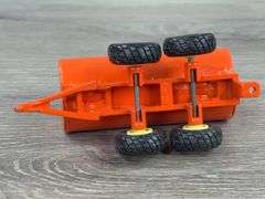 Manure & Fertilizer Spreaders, 1/43, Ertl & Custom