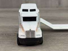 Kenworth T600A John Deere Truck W/Drop Deck Trailer, 1/64, Ertl