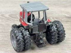 Massey Ferguson Tractors, 1/64, Ertl
