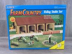 Farm Country Riding Stable Set, 97 Pieces, Ertl, Unsure If Complete