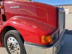 1994 International 9400 Semi with 3500-Gal Tank Skid