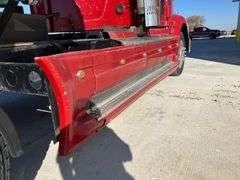 1994 International 9400 Semi with 3500-Gal Tank Skid