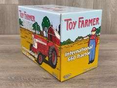 International 660 WF Diesel, 1/16, 1999 NFTS, Toy Farmer