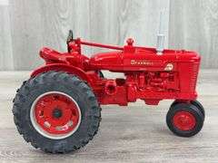 McCormick Farmall Super M-TA Diesel NF, 1/16, Toy Farmer