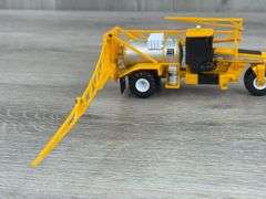 Terra-Gator 8103 Ag-Chem Sprayer, 1/64, Ertl