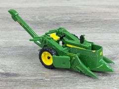 Farmall 560, John Deere 630& Oliver Row-Crop 88 W/Mounted Corn Pickers, 1/64, Custom