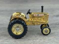 Gold Ford 901 Powermaster NF-Ertl Collectibles & John Deere 60 WF-Ertl, 1/64