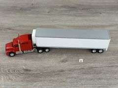 International Truck-DCP W/Refrigerated Trailer Bank-Liberty Classics Limited Edition, 1/64, Mudflap Not Attached