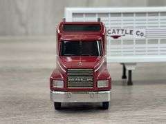 Mack CH600 B&R Cattle Co. Marietta Pa. Truck & Livestock Trailer,  1/64, Penjoy