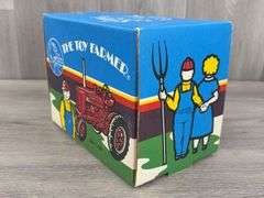 McCormick Farmall Super M-TA Diesel NF, 1/16, Toy Farmer