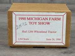 International Red 1206 Wheatland Tractor WF, 1/64