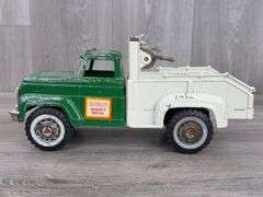 Hubley Mighty Metal Tow Truck, 12”