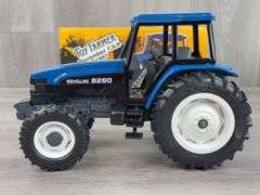 New Holland 8260 MFD, 1/16, 1997 NFTS, Toy Farmer