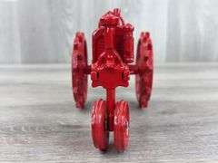 McCormick-Deering Farmall F-12, 1/16