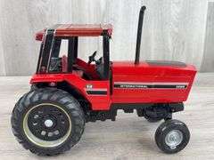 International 3288 WF, 1/16, Custom, Roof Is Cracked