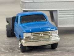 Dodge Ram 2500 Pickup W/Livestock Trailer & Pickup W/Livestock Trailer, 1/64, Custom