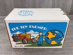 Case 800 Diesel WF, 1/16, 1990 NFTS, Toy Farmer