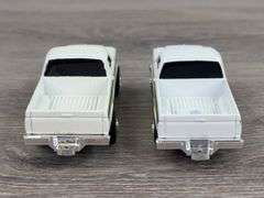 2 John Deere, Case IH, Caterpillar & Ford New Holland  Pickups, 1/64, Caterpillar-Norscot, Rest Ertl