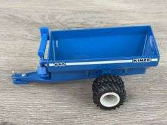 Kinze 840 Grain Cart, Duals, 1/64, Scale Models