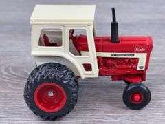 International Farmall 806, 1086, 1206 & 1466, 1/64, Ertl