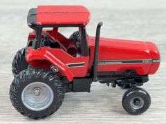 Case International Tractors, 1/64, Ertl, 1 1989 Farm Show Edition