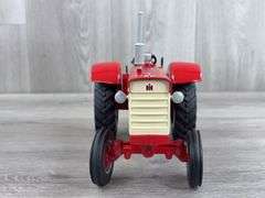 International 660 WF Diesel, 1/16, 1999 NFTS, Toy Farmer