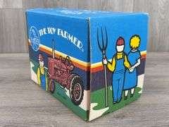 IH McCormick Farmall Super M-TA NF, 1/16, 1991 NFTS, Toy Farmer