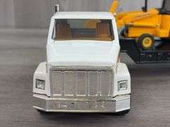 John Deere Equipment Co. Tractor Trailer W/Backhoe/Loader, 20 1/4” Long, Ertl