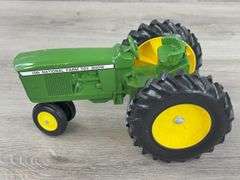 John Deere 1987 10th National Farm Toy Show Tractor, 1/16