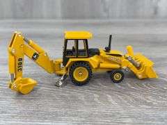 John Deere, Caterpillar, Tonka Construction Equipment, 1/64 & 1/87, Ertl, NZG & Tonka