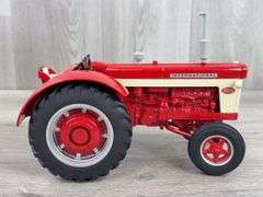 International 660 WF Diesel, 1/16, 1999 NFTS, Toy Farmer