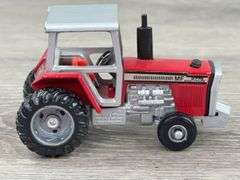 Massey Ferguson Tractors, 1/64, Ertl