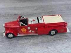 1955 Ward La France Fire Pumper Truck Bank, 1/30, National Farm Toy Show, Ertl