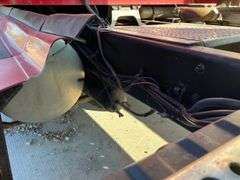 1994 International 9400 Semi with 3500-Gal Tank Skid