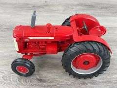 International 650 Diesel WF, 1/16, Ertl