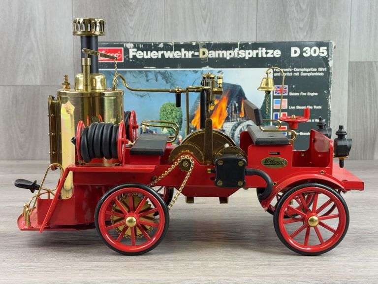 Wilesco D305 Steam Fire Truck, 16” Long