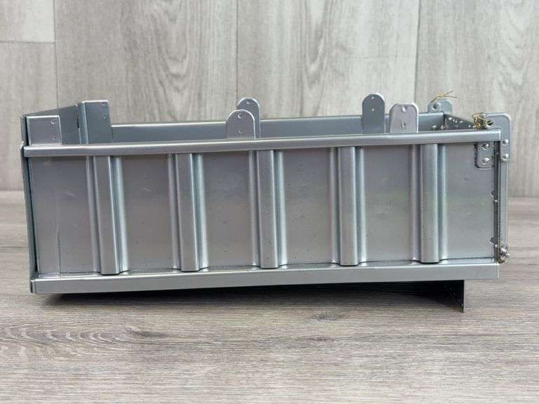 M&J Custom Dump Trailer, 11 1/2” Long, No Axles/Tires