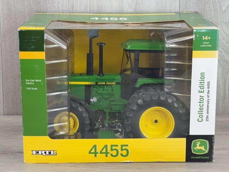 John Deere 4455