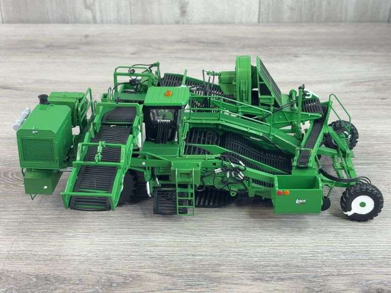 2000 Lenco 4-Row Potato Harvester, 1/42, 2014 WFTD
