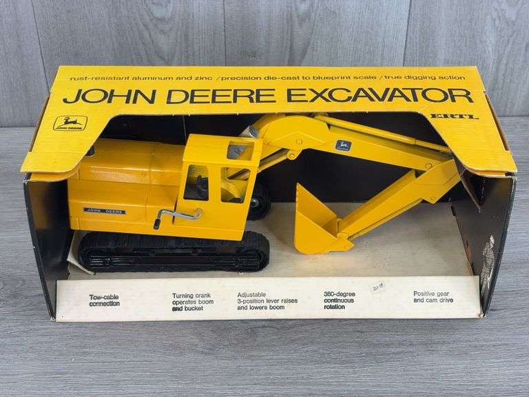 John Deere 690 Excavator, 1/25, Ertl