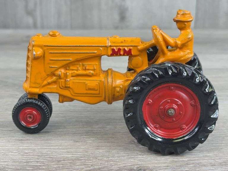 Minneapolis-Moline R NF W/Driver, 1/25, Slik, Repainted