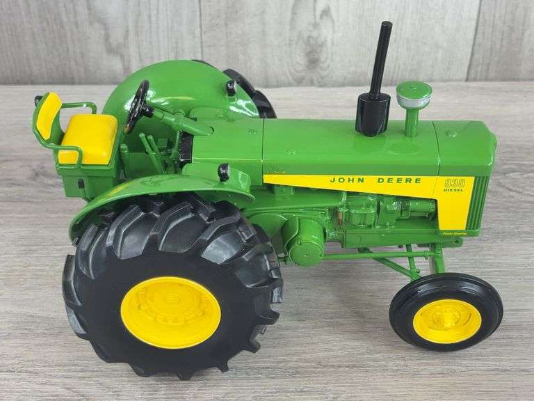 John Deere 830 WF Diesel, 1/16, 2004 Two-Cylinder Expo XIV