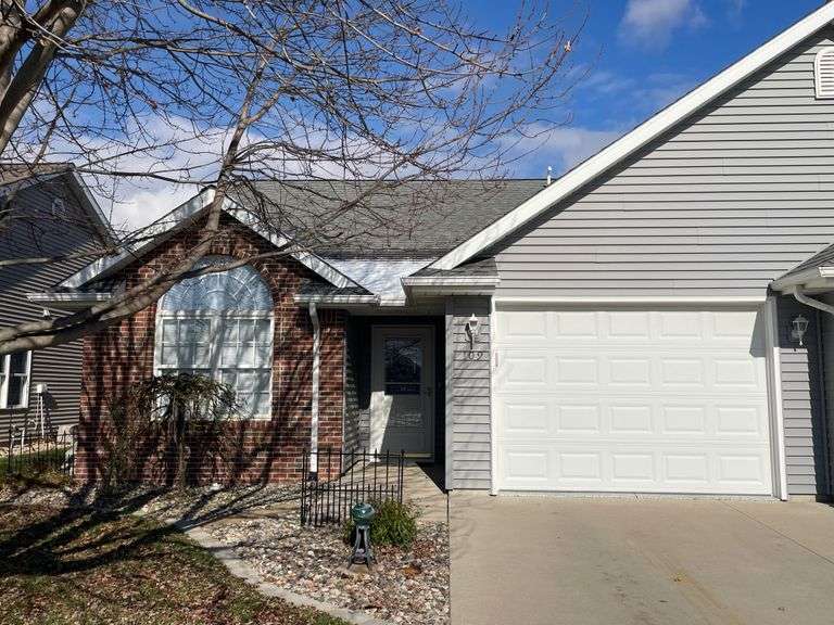 109 Maple Lane, Edgerton, OH 43517