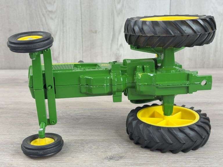 John Deere 3020 WF Diesel, 1/16, Short Filters, Ertl