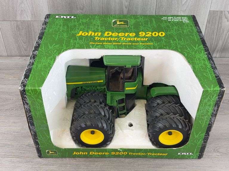 John Deere 9200 4WD Triples, 1/16, Ertl