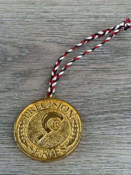 IH McCormick Farmall MD W/Loader Attachment, 1/16