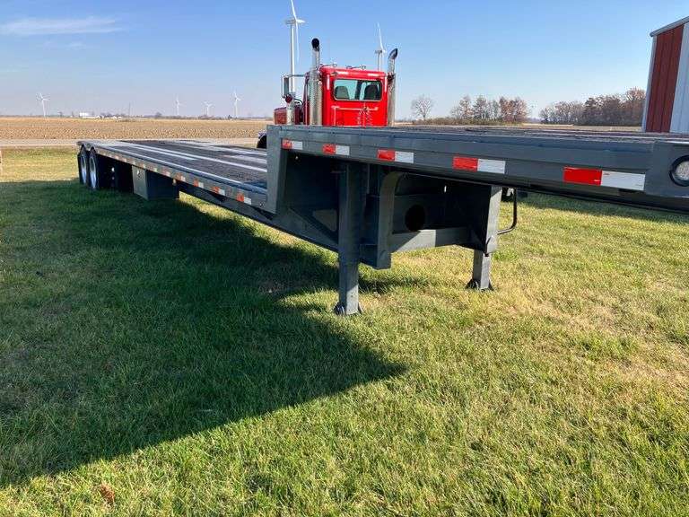 Wade 43' Step Deck Trailer - 80,000lb GVW