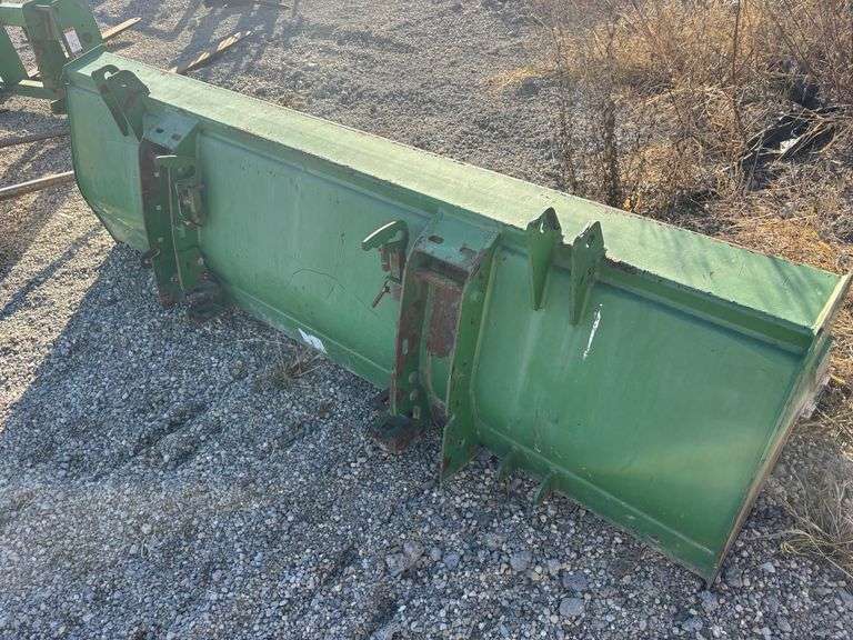 John Deere 7130 Loader Tractor