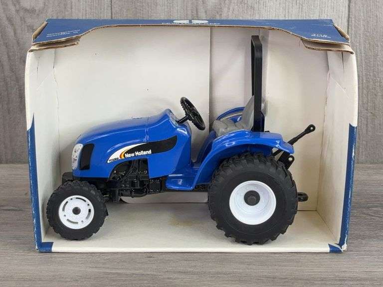 New Holland TC33DA FWA ROPS, 1/16, Scale Models, 3 PT.