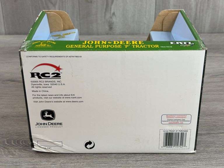 John Deere General Purpose P W/Umbrella, 1/16, Ertl Britains